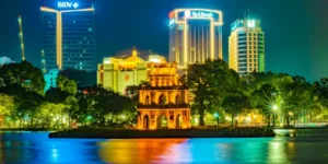 하노이 여행 필수 코스 호안끼엠 호수 전경